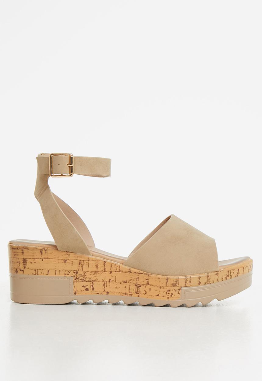 Seduction - Ankle strap cork wedge heel - taupe