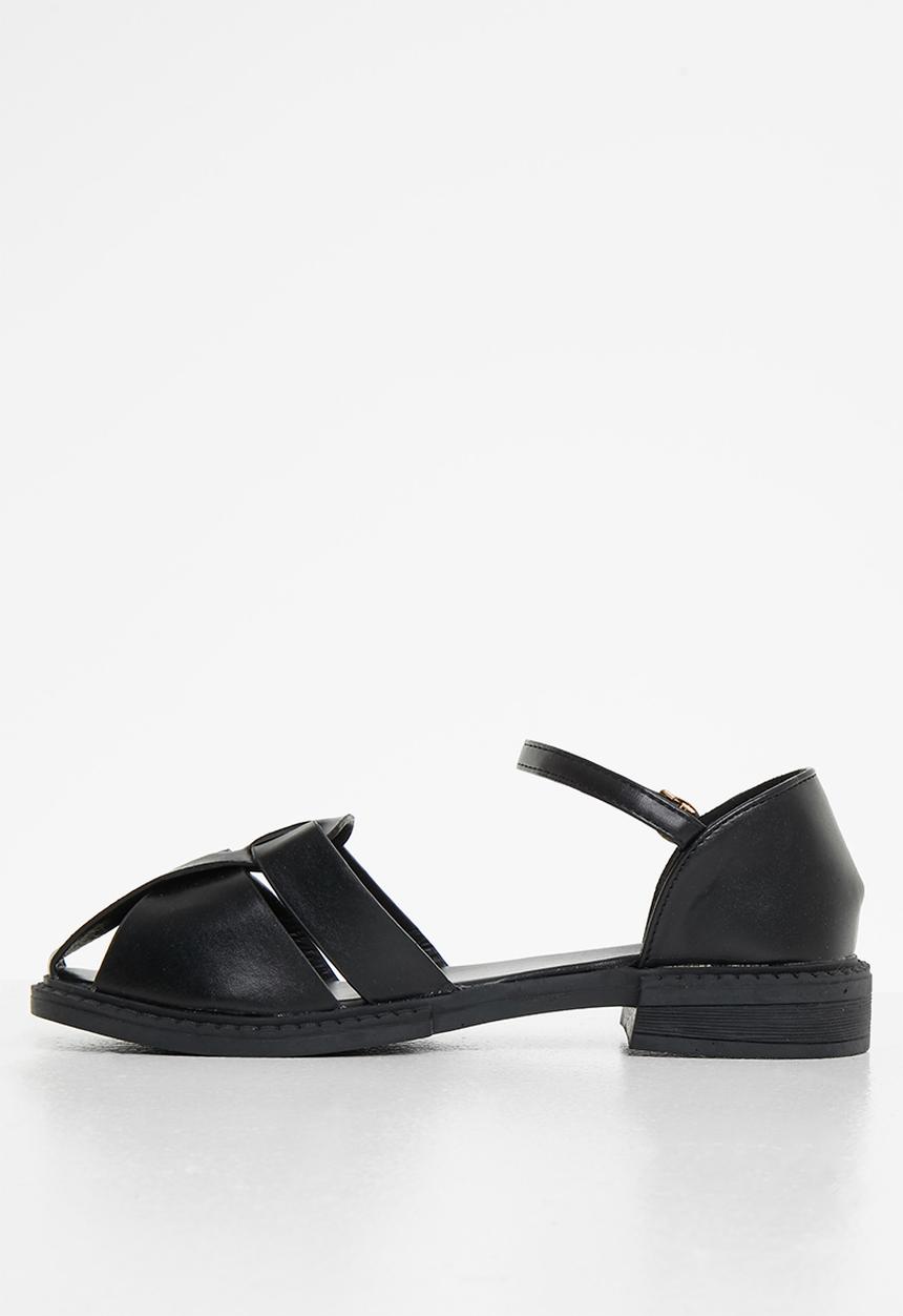 Seduction - Interwoven fisherman shoe - black