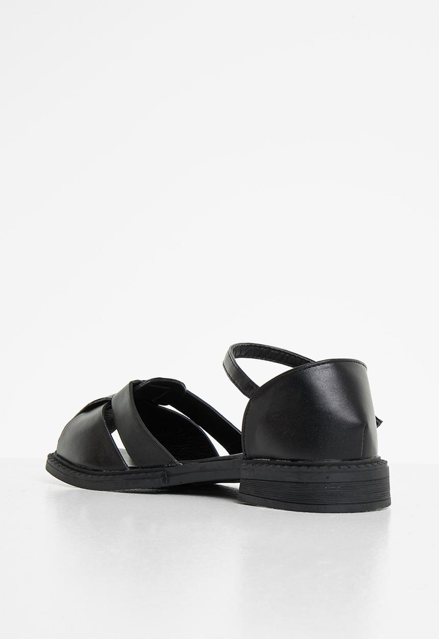 Seduction - Interwoven fisherman shoe - black