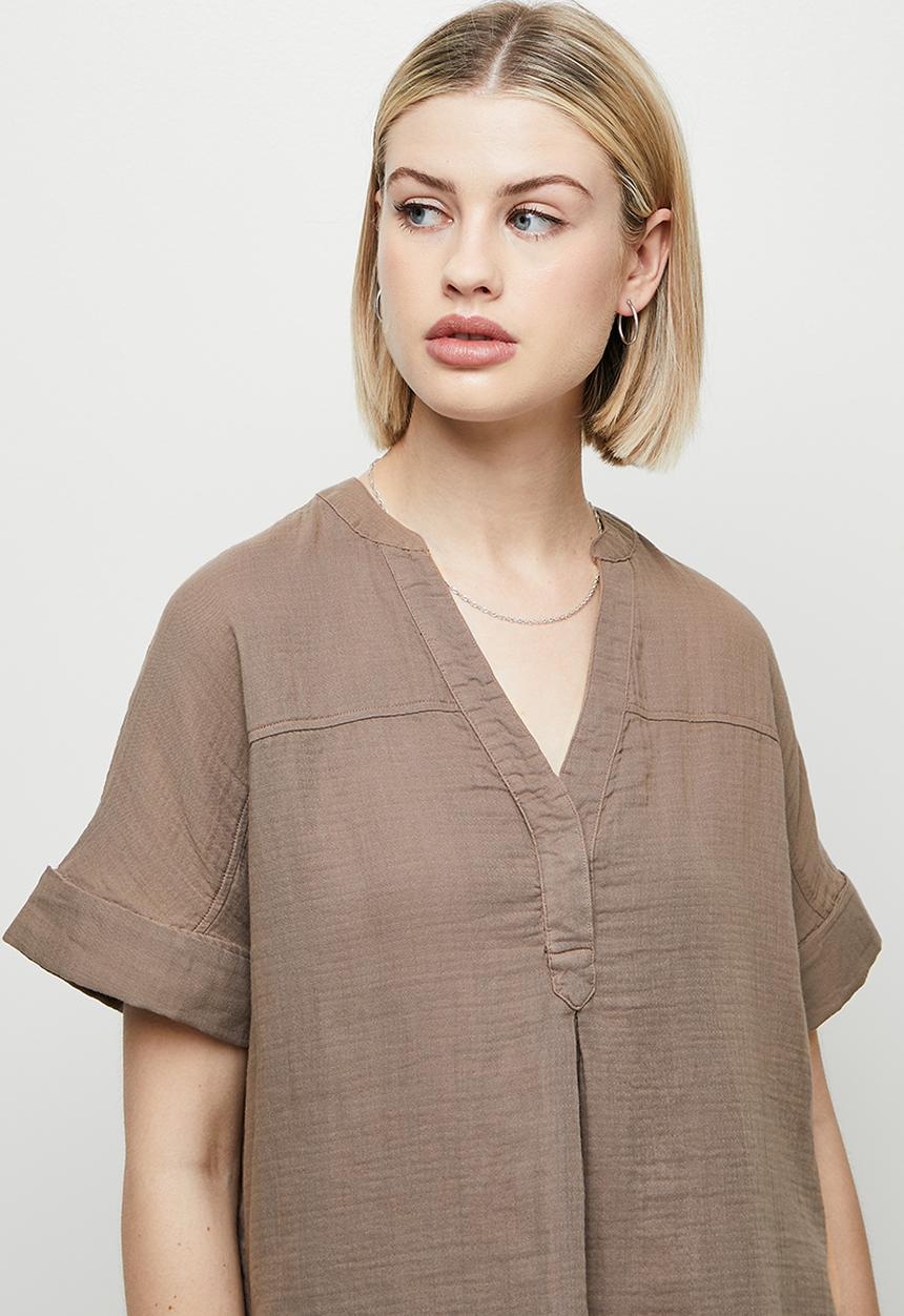 edit - Mandarin collar boxy shirt - brown