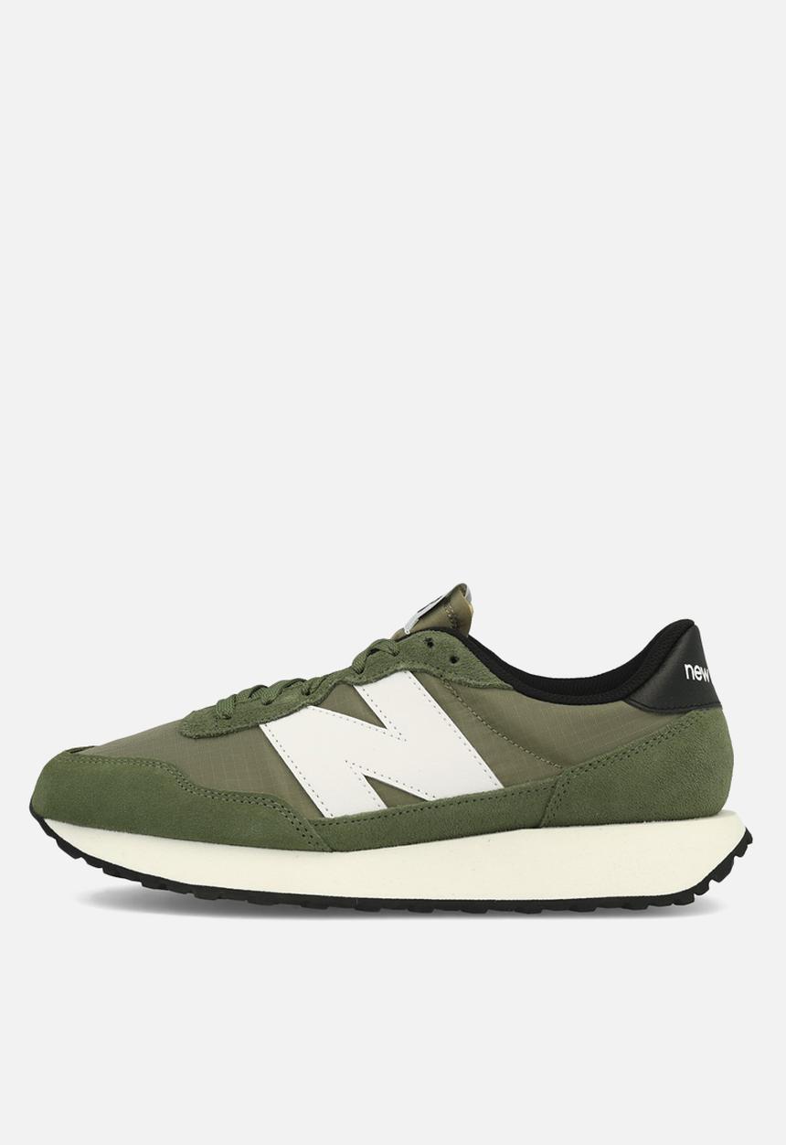 New Balance  - 237 v1 - ultra luxe - norway spruce (337)