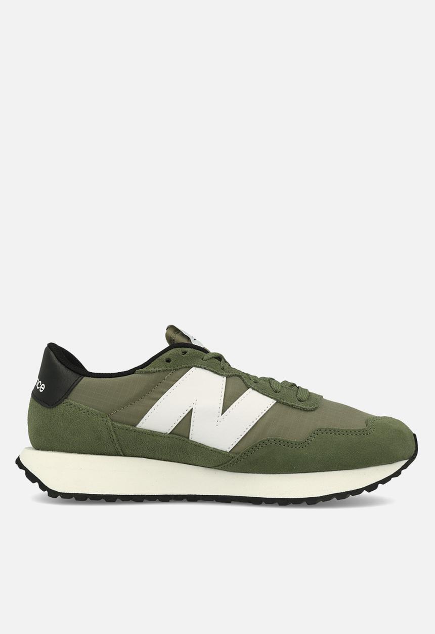 New Balance  - 237 v1 - ultra luxe - norway spruce (337)
