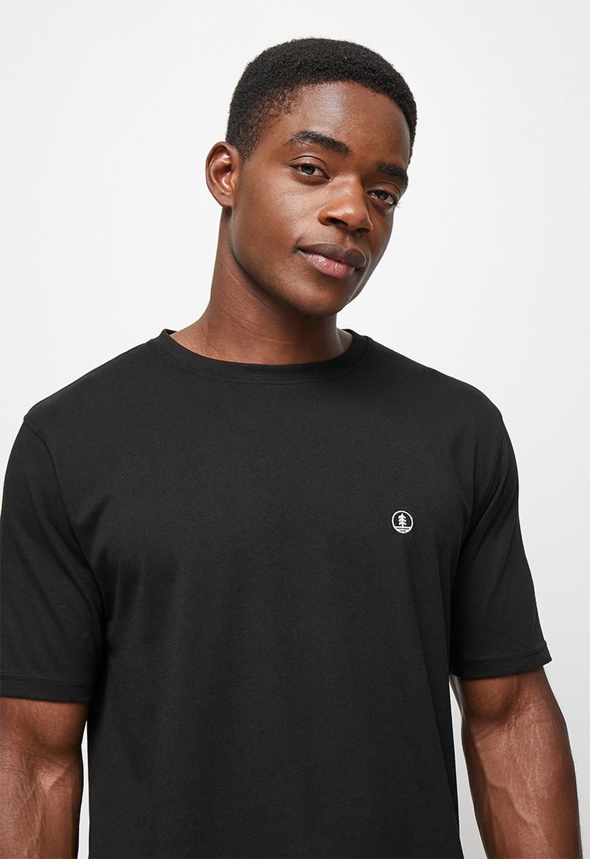 Lark & Crosse - Leo organic crew neck tee with chest embroidery - black