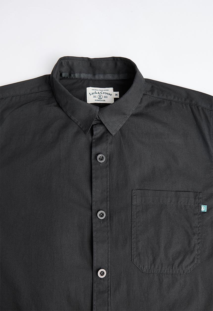 Lark & Crosse - Regular fit cracker poplin pocket long sleeve shirt - black