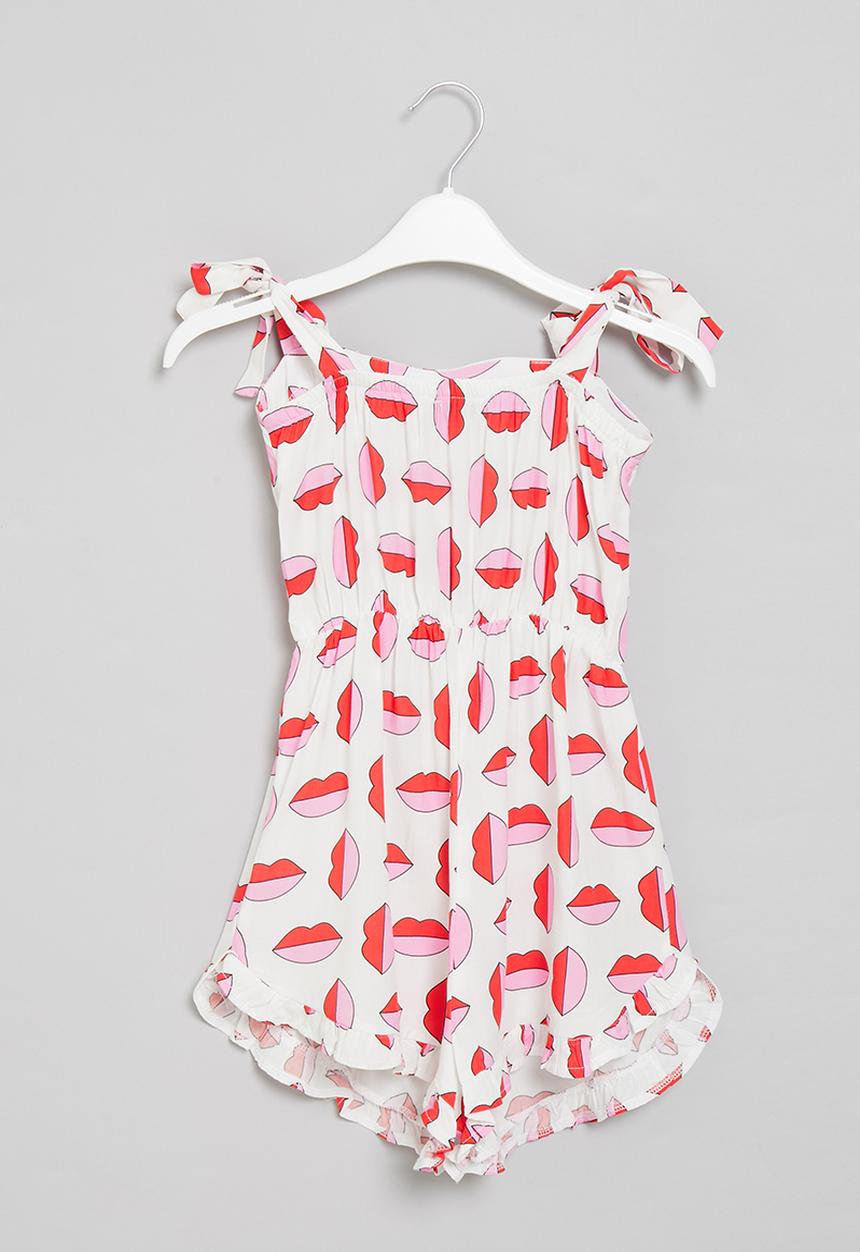 Me&B - Strappy shortall with frill detail - lips print