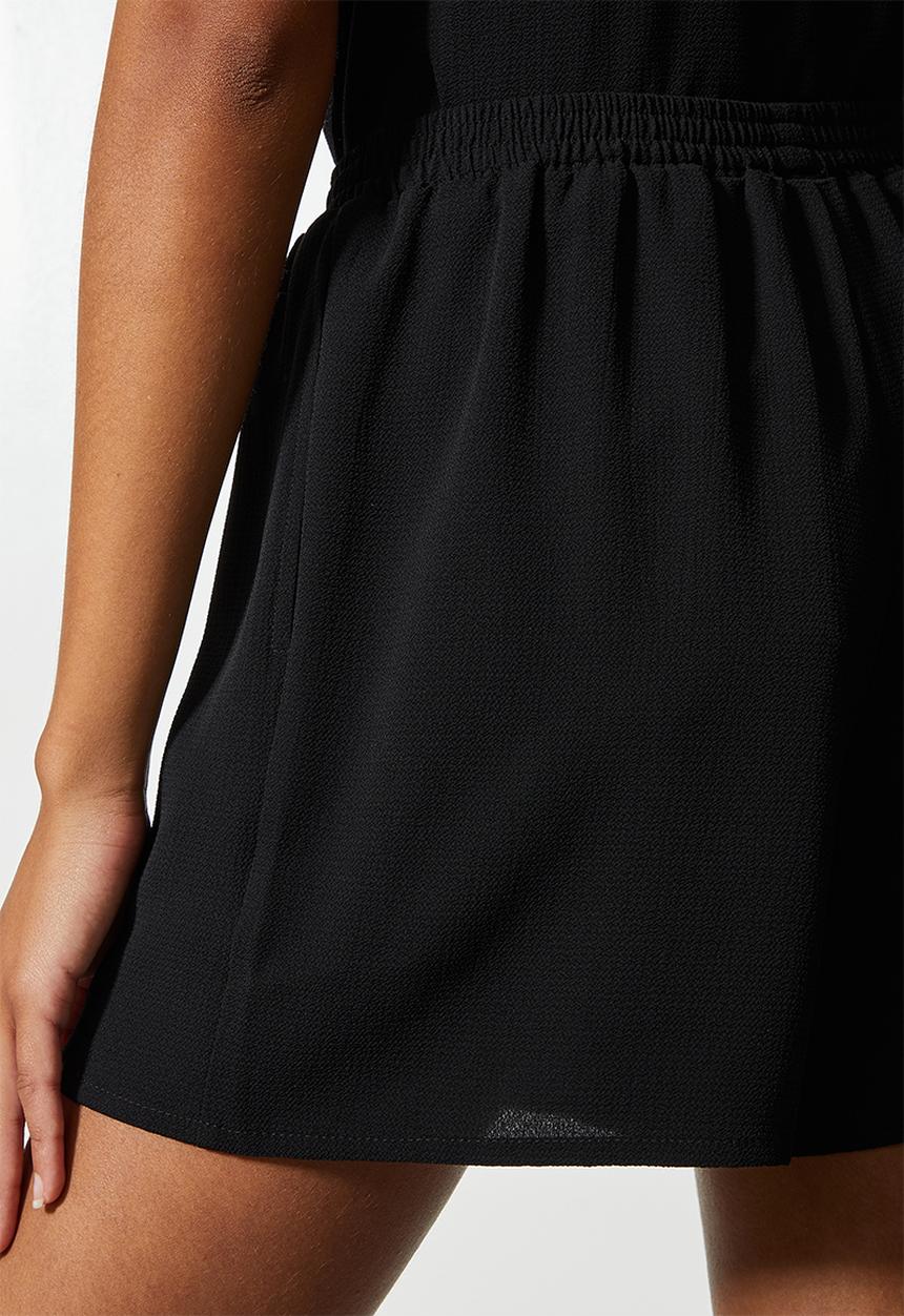 Superbalist - Casual shorts - black