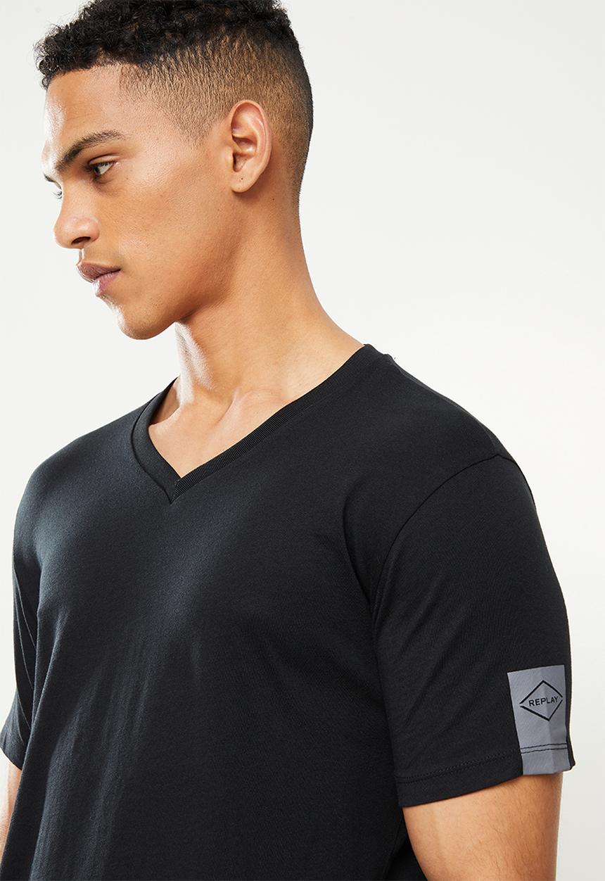 Replay - Left arm patch v-neck tee - black