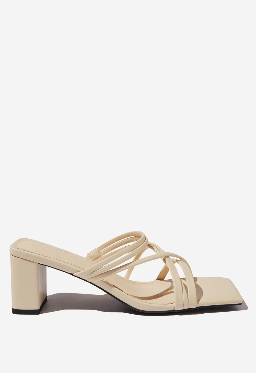 Cotton On - Elle strappy low block heel - butter pu