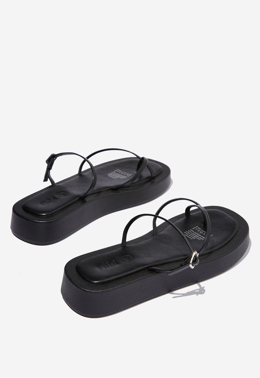 Cotton On - Sadie toe loop buckle slide - black pu