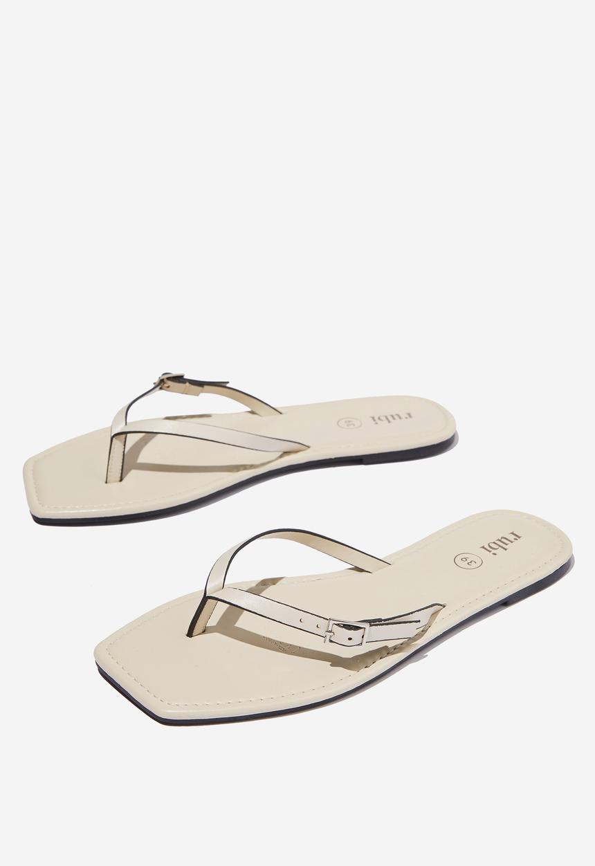 Cotton On - Everyday rachel buckle flip flop - bone pu
