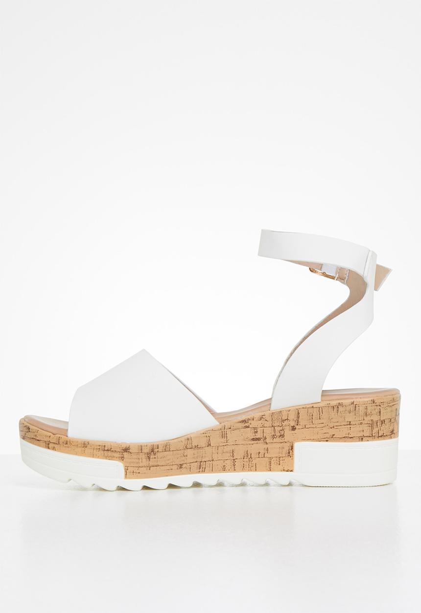 Seduction - Ankle strap cork wedge heel - white