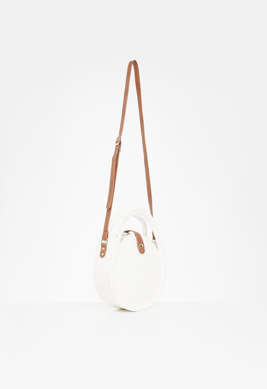 Superbalist - Woven round crossbody bag - cream