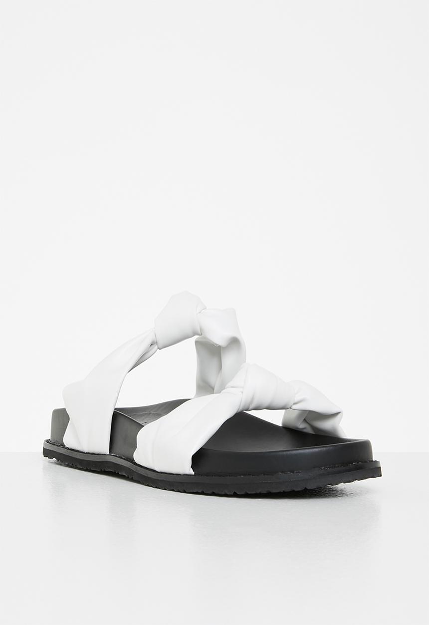 Z_Code_Z - Tuma twisted front slide - white