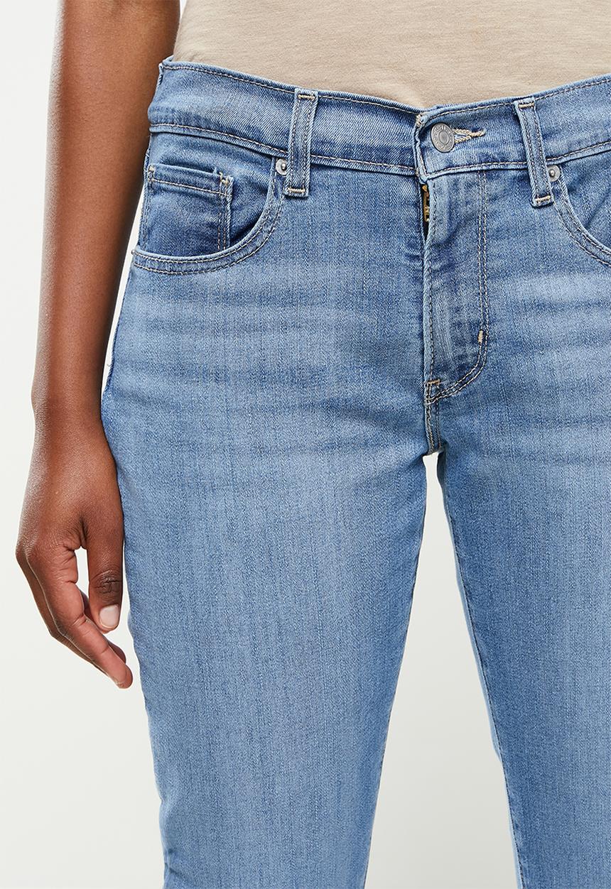 Levi’s® - Curvy skinny ontario math club sa - ontario math club