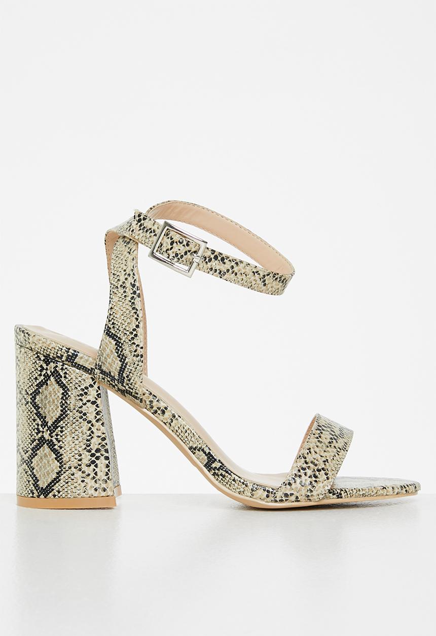 Z_Code_Z - Sophia ankle strap block heel - neutral