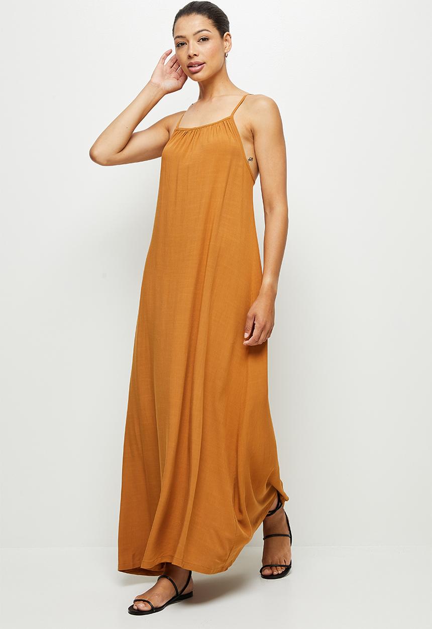edit - Spaghetti strap maxi dress - tobacco