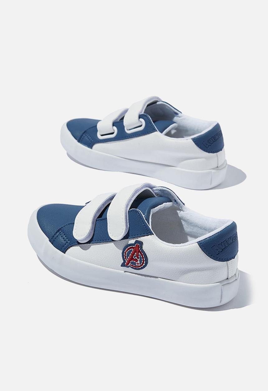 Cotton On - Kids licensed footwear - lcn mar avengers double strap trainer