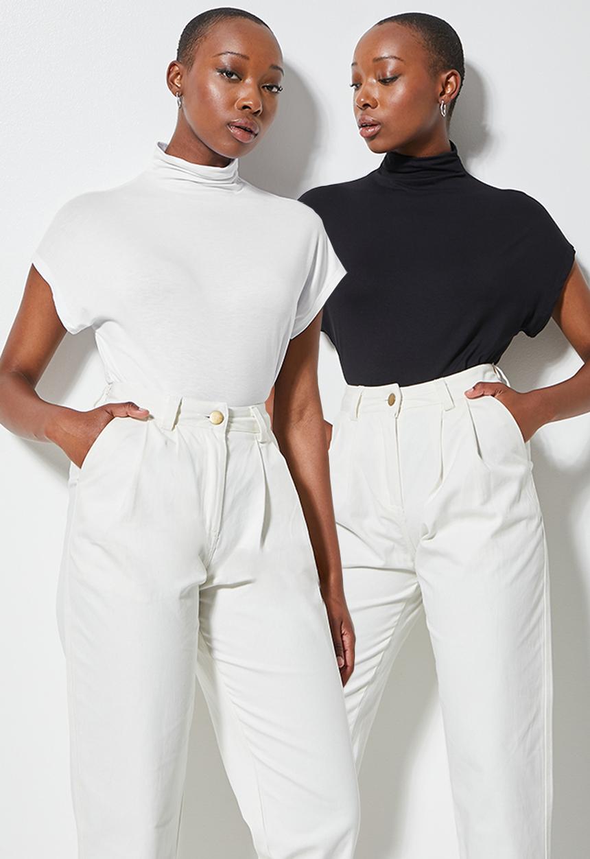 Superbalist - 2-Pack funnel neck relaxed top - black & white