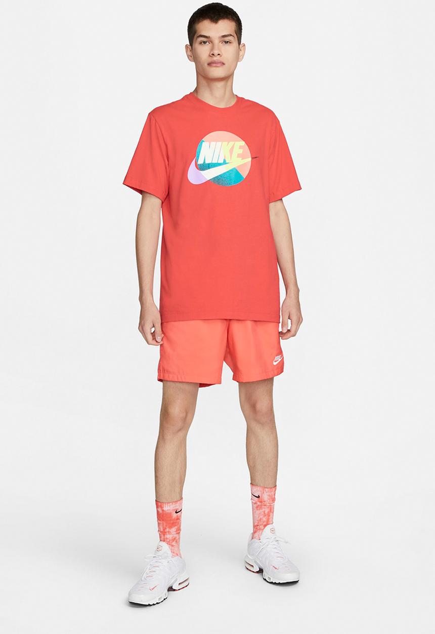 Nike - NSW FUTURA GRAPHIC LOGO T-SHIRT - lobster