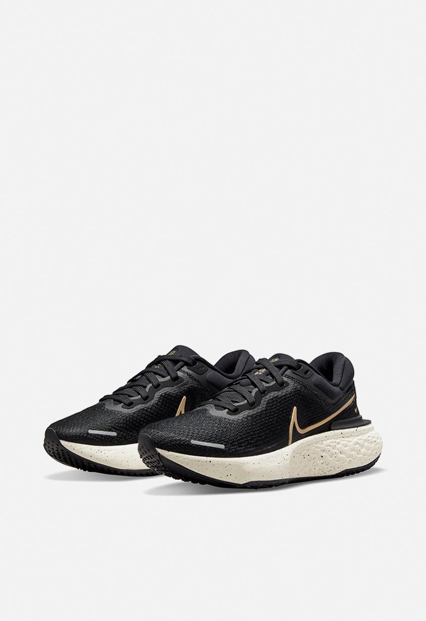 Nike - Zoomx Invincible Run Flyknit
