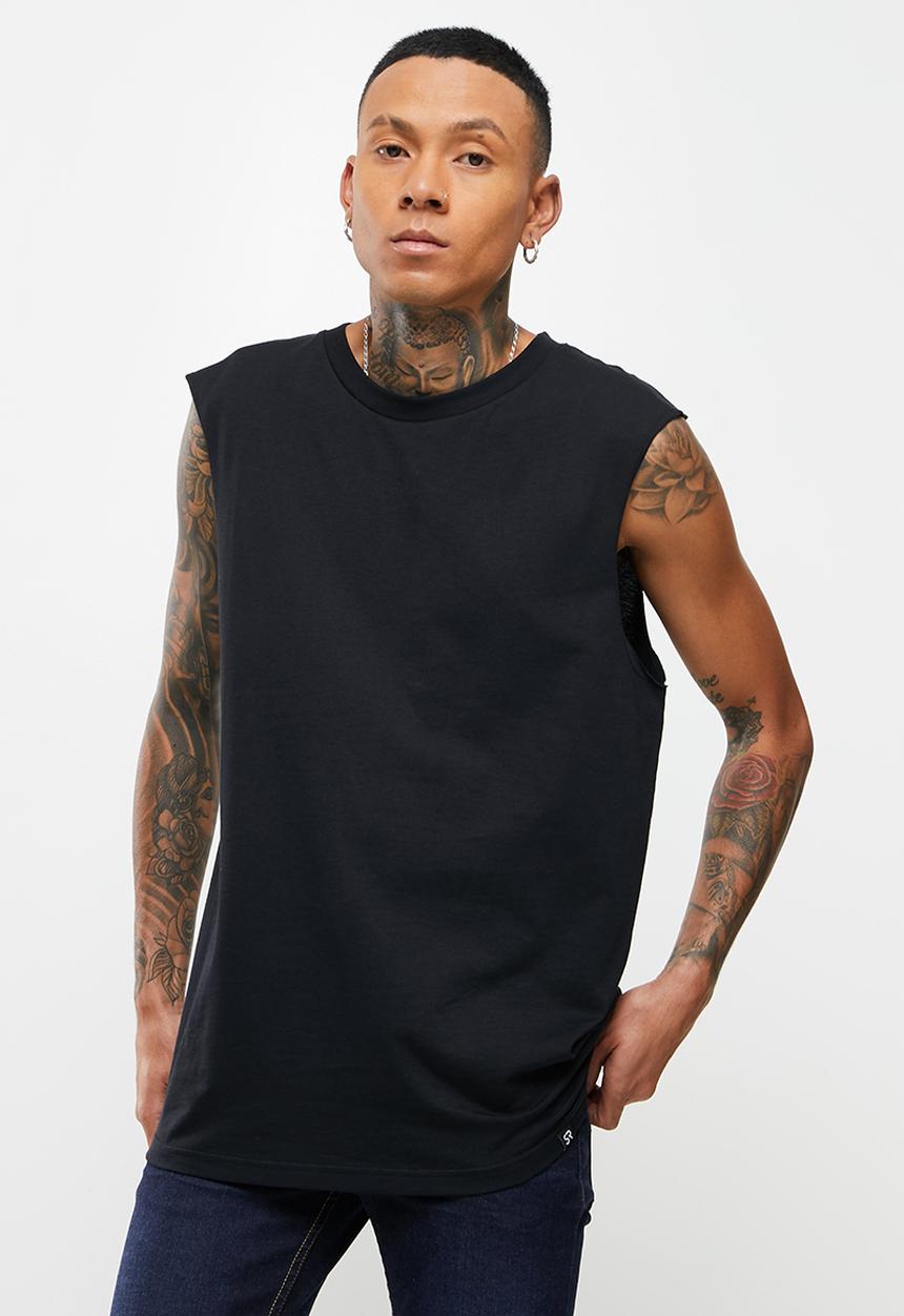 STYLE REPUBLIC - Cut off sleeve vest - black