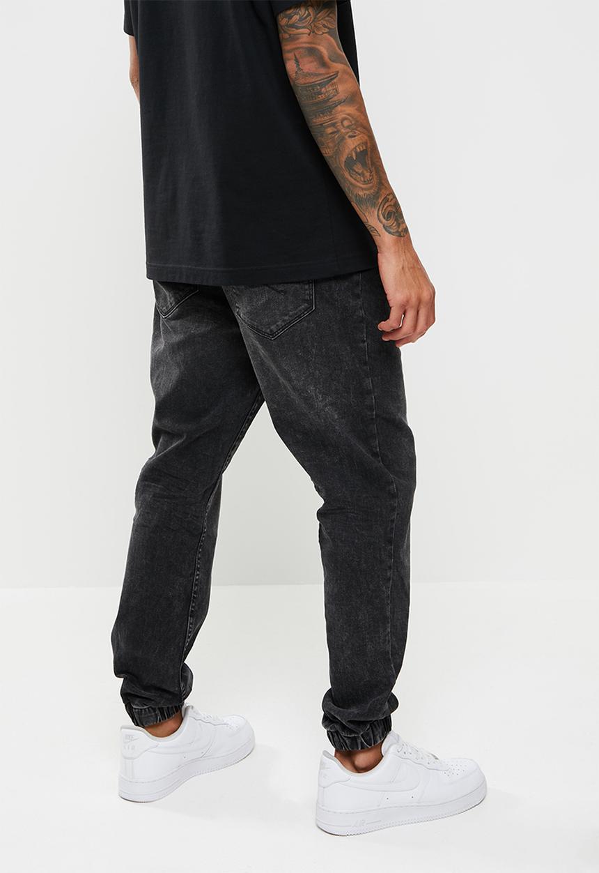 STYLE REPUBLIC - Gabe tapered fit cuff jeans - black