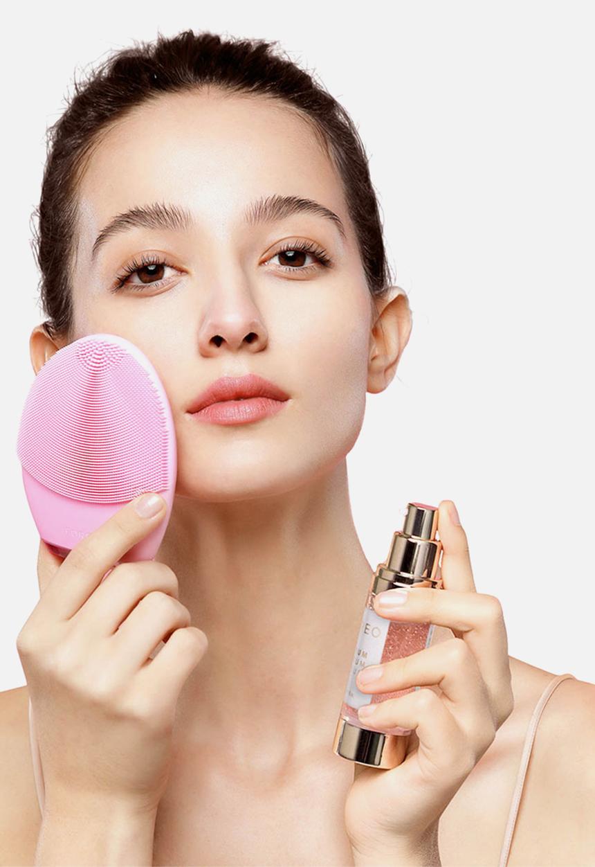 FOREO Sweden - SERUM SERUM SERUM - 30ml