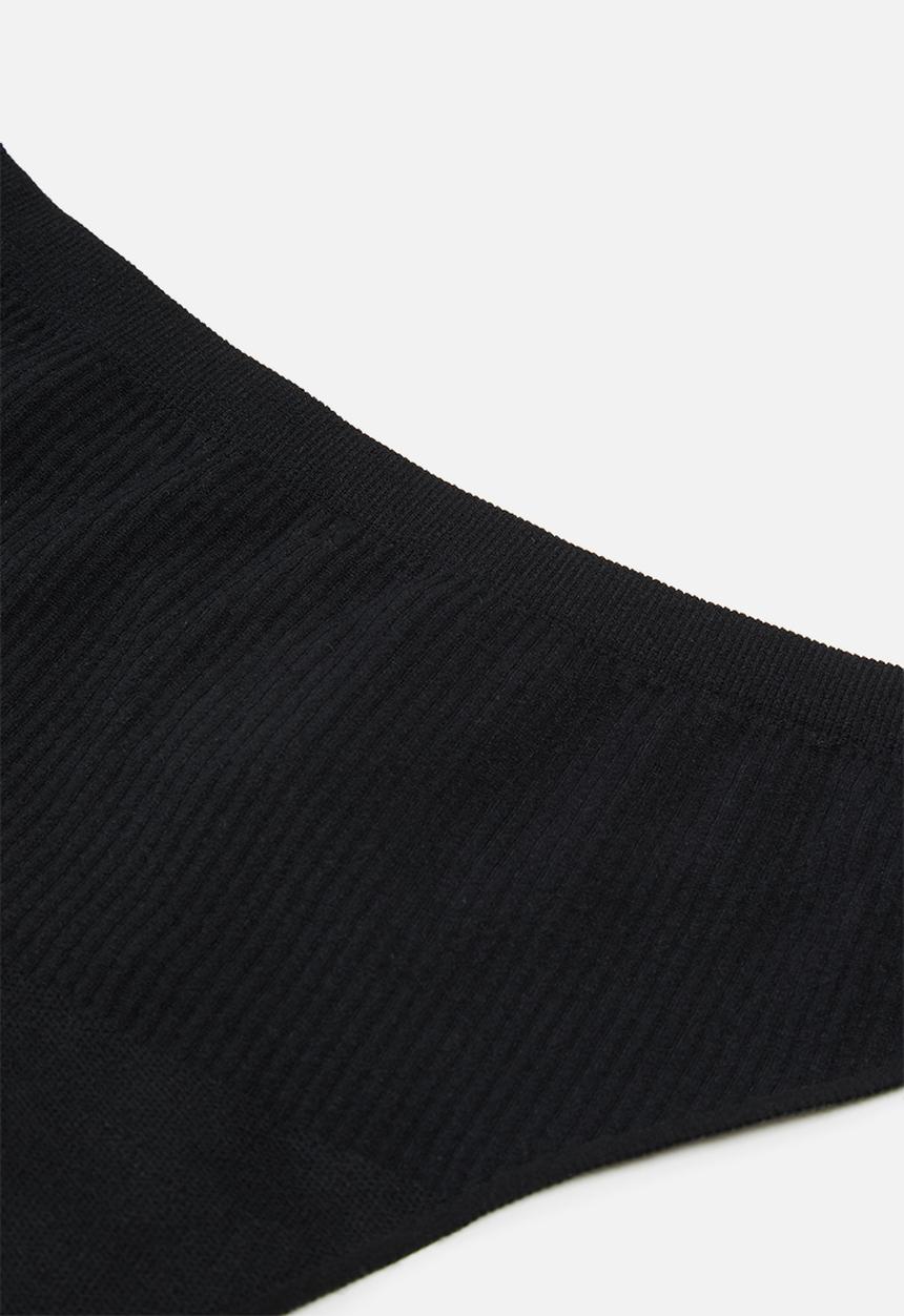 Cotton On - Seamless rib thong brief 3 pack - black