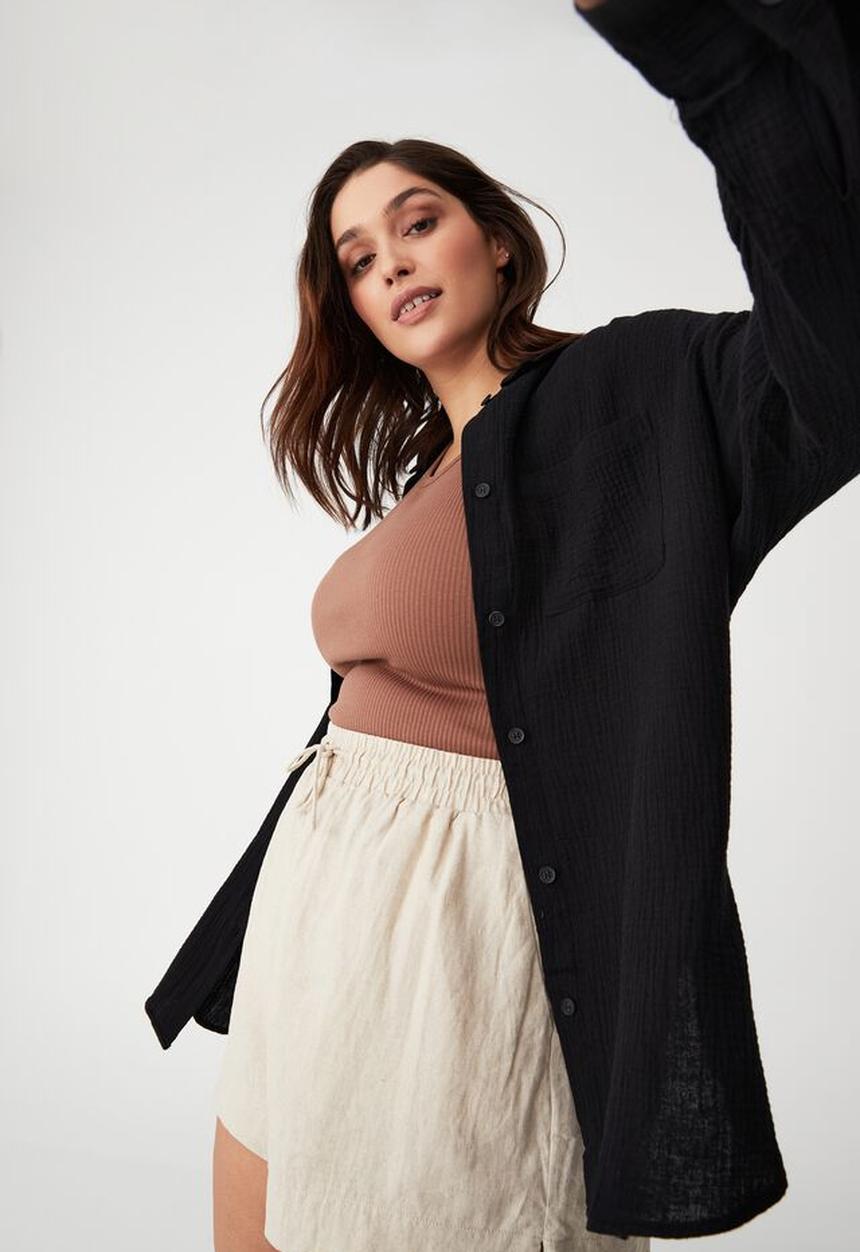 Cotton On - Curve savannah oversized shirt - black
