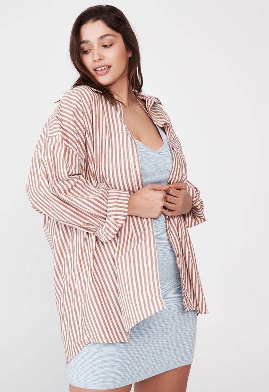 Cotton On - Curve dad shirt - hayley stripe leaf brown
