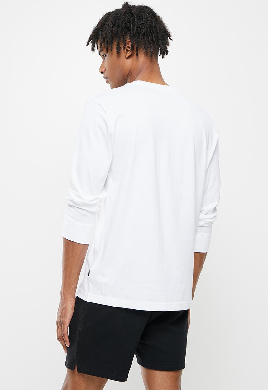 Converse - Embroidered star chevron left chest tee - white