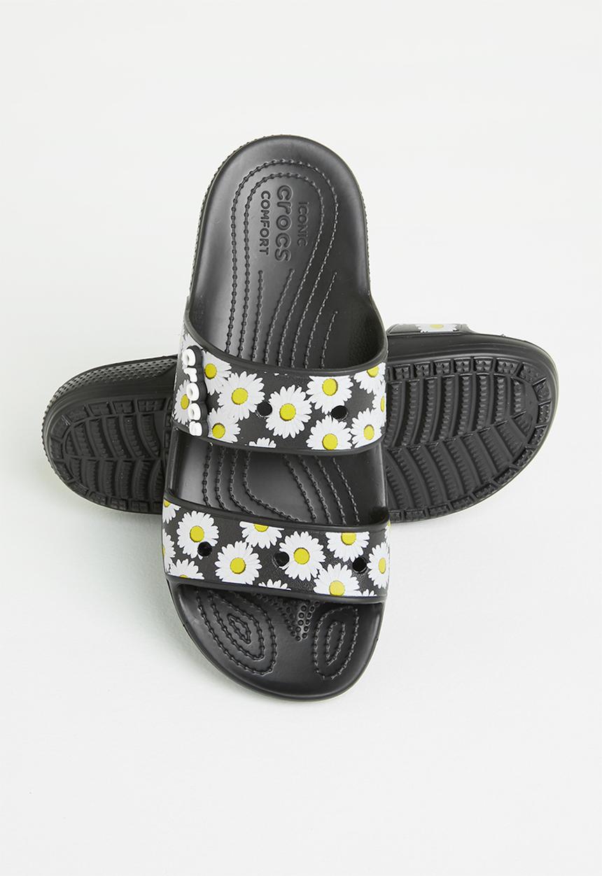 Crocs - Classic crocs vacay vibes sandal - black daisy