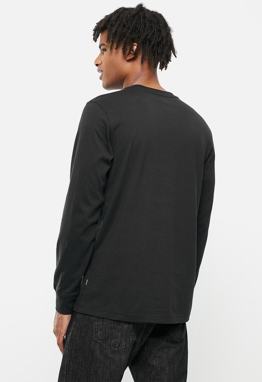 Converse - Embroidered star chevron left chest tee - black