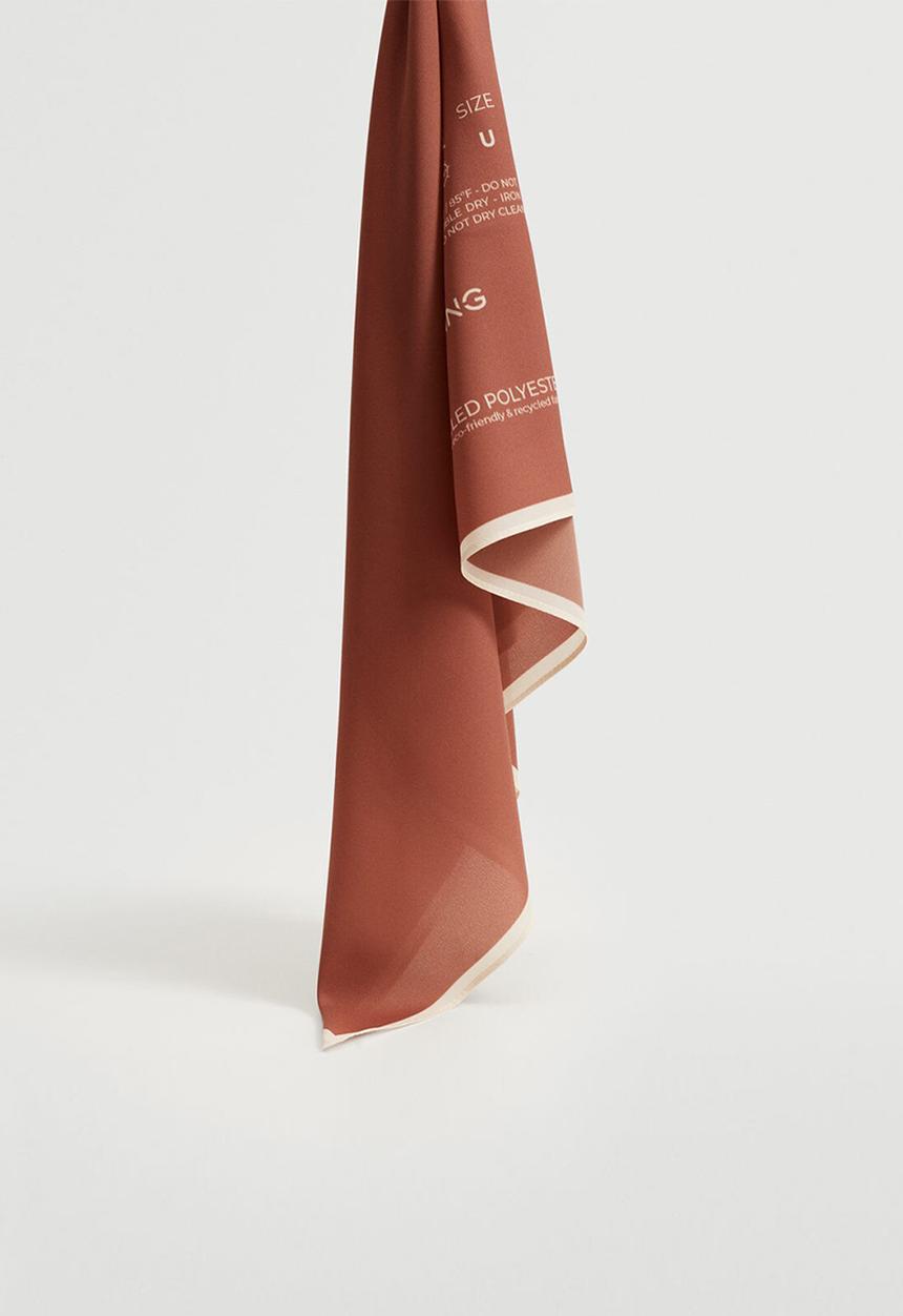 MANGO - Printed scarf - russet
