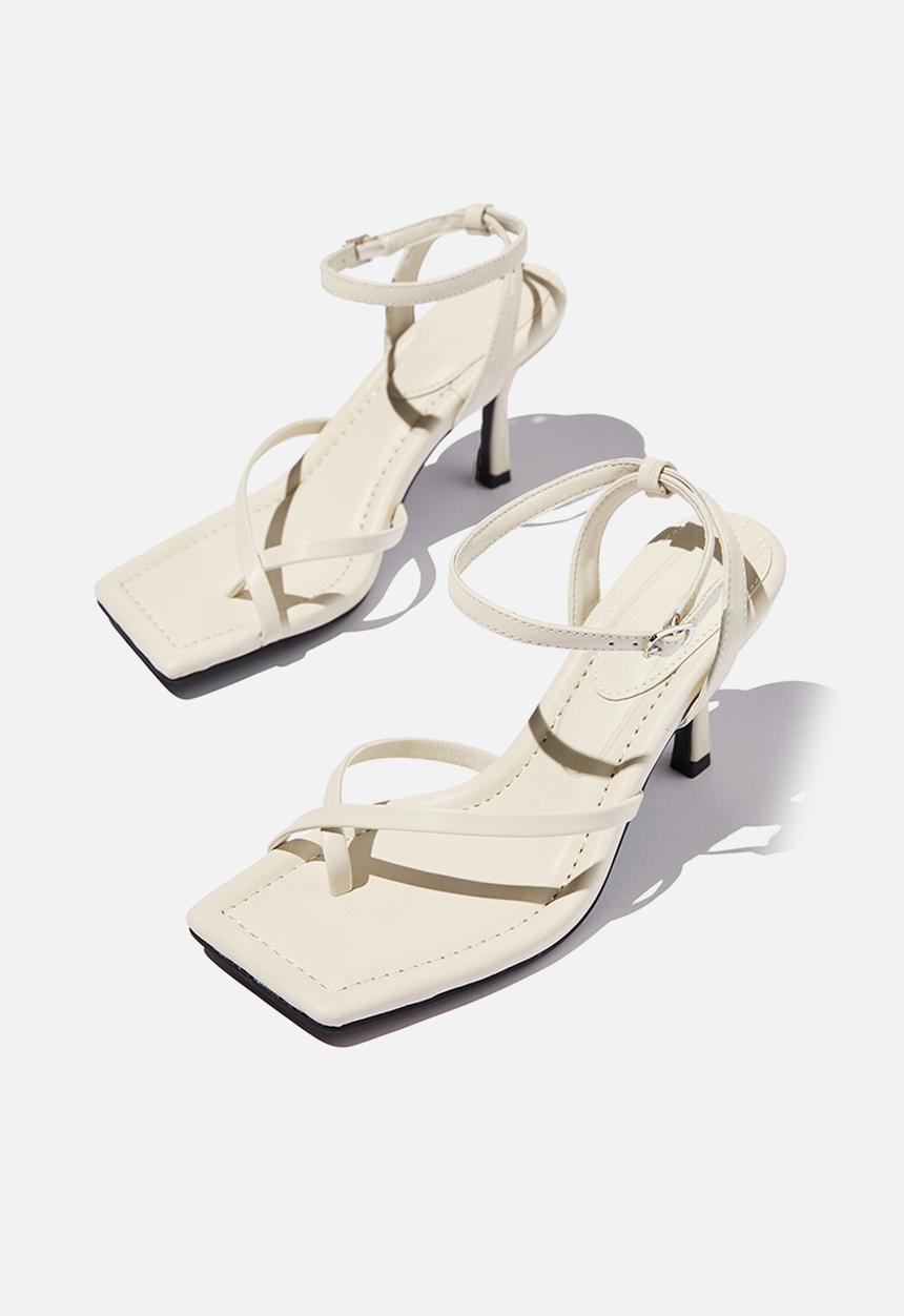 Cotton On - Sasha ankle strap heel - ivory pu