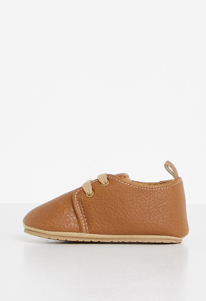 Pop Candy - Baby boys plain slip on - tan