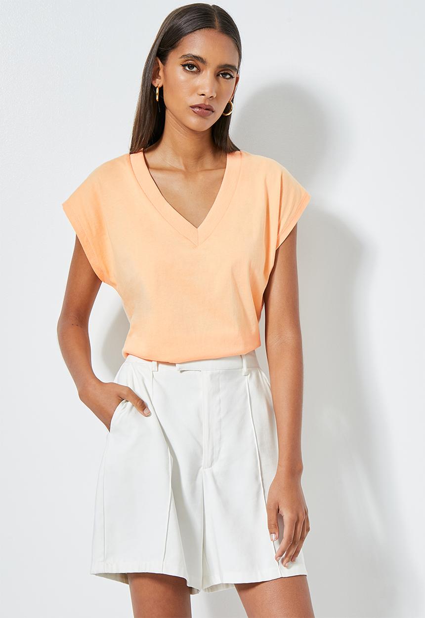 Superbalist - V neck relaxed tee - peach quartz