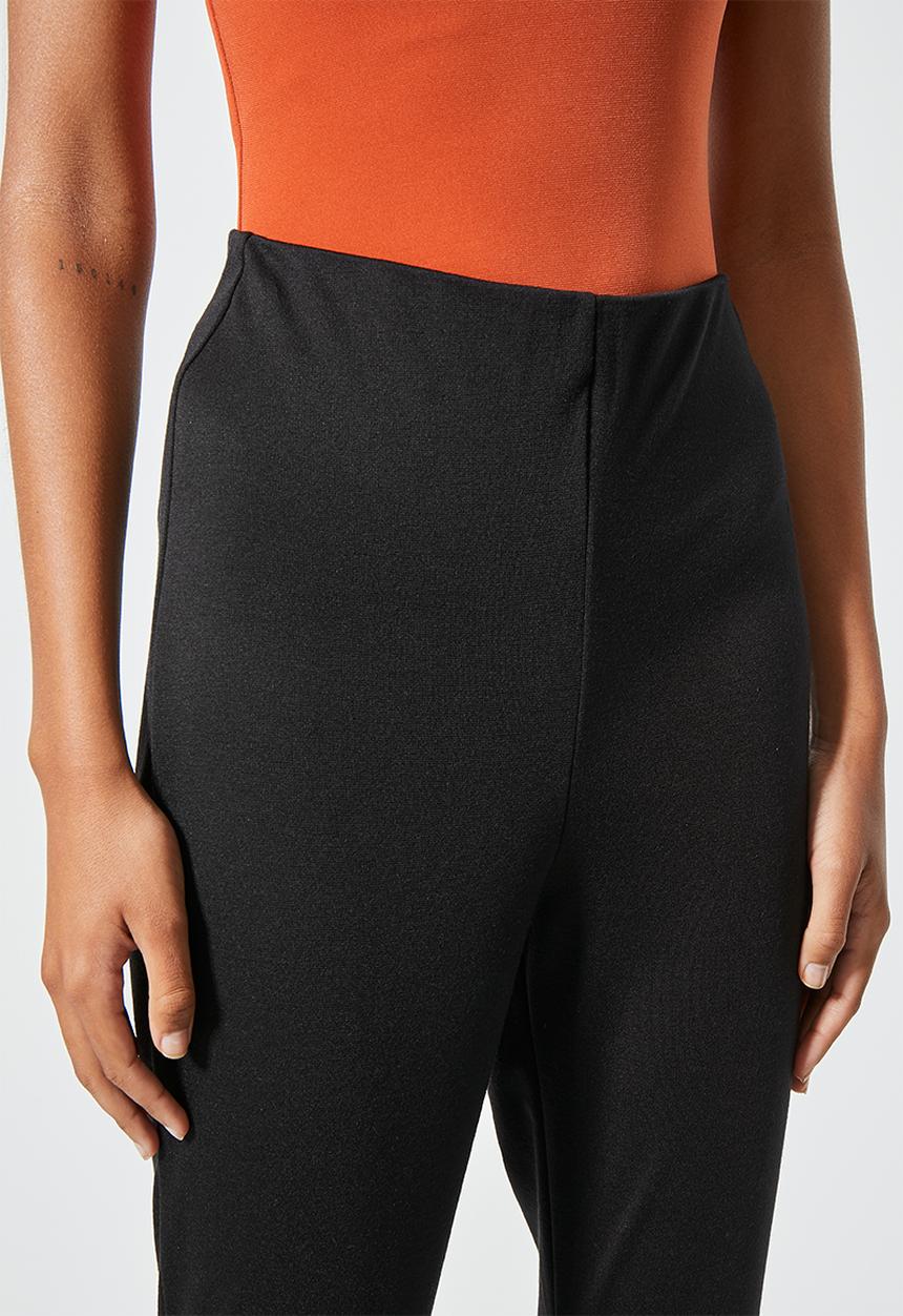 VELVET - Pull on tregging with side slit - black