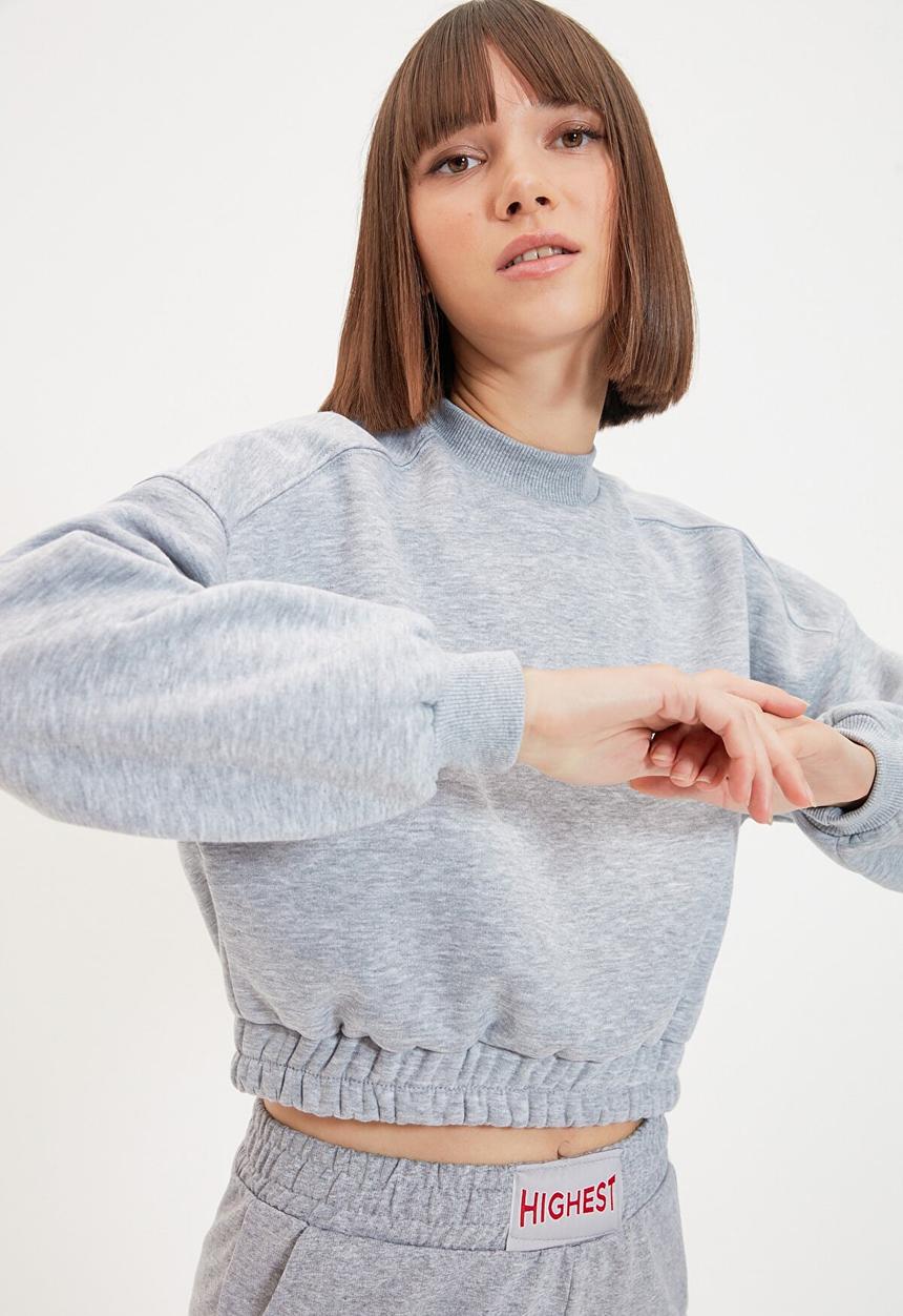 Trendyol - Turtleneck raised crop sweatshirt - grey