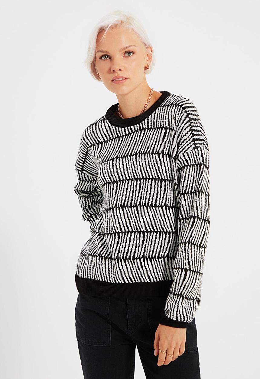 Trendyol - Print knit sweater - black & white