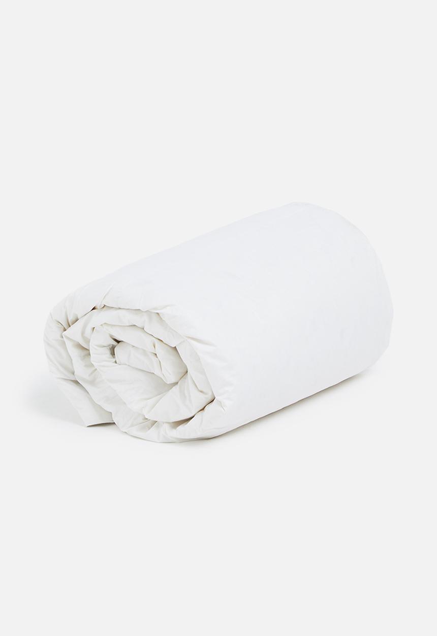 Sixth Floor - 8 Tog Duck feather duvet inner - cotton outing