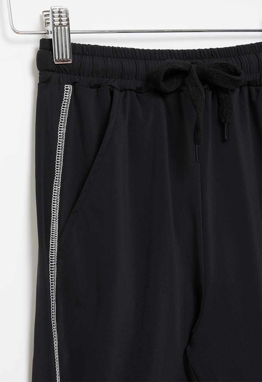 Rebel Republic - Older boys jogger - black
