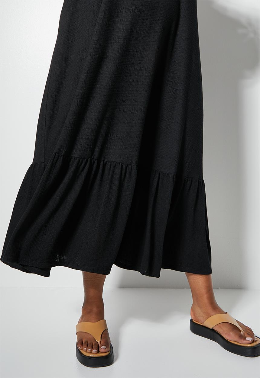 Superbalist - Textured woven midi dress - black