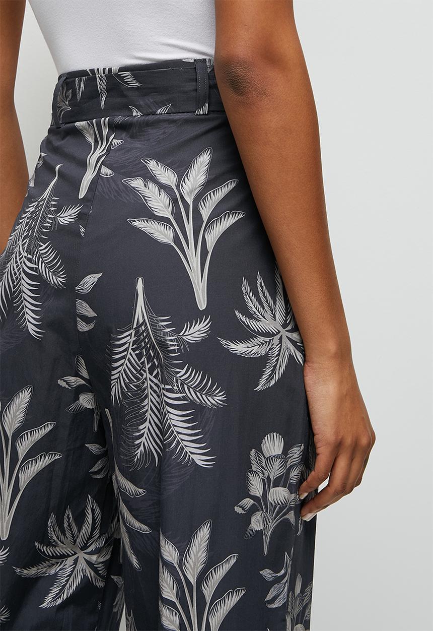 edit - Highwaist belted cullotte - indigo tropical