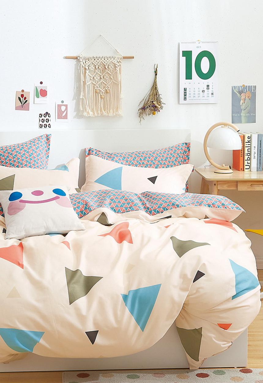 Linen Boutique - Happy triangles cotton duvet cover set - papayawhip
