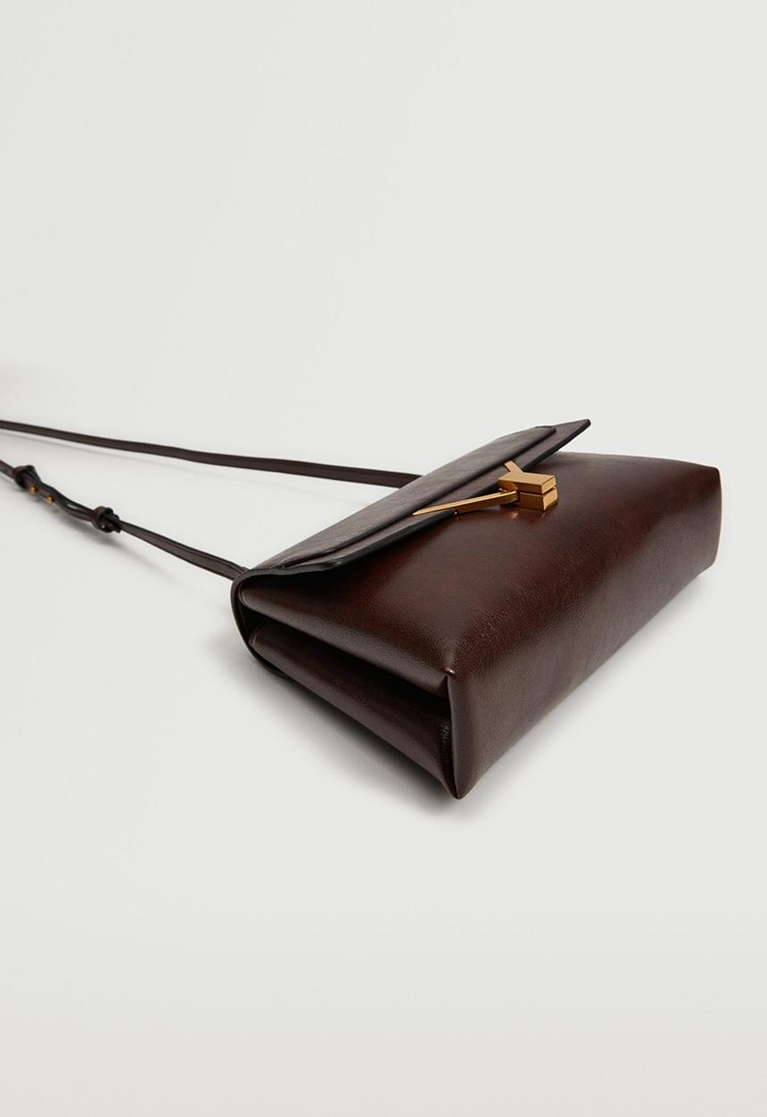 MANGO - Flap cross-body bag - chocolate