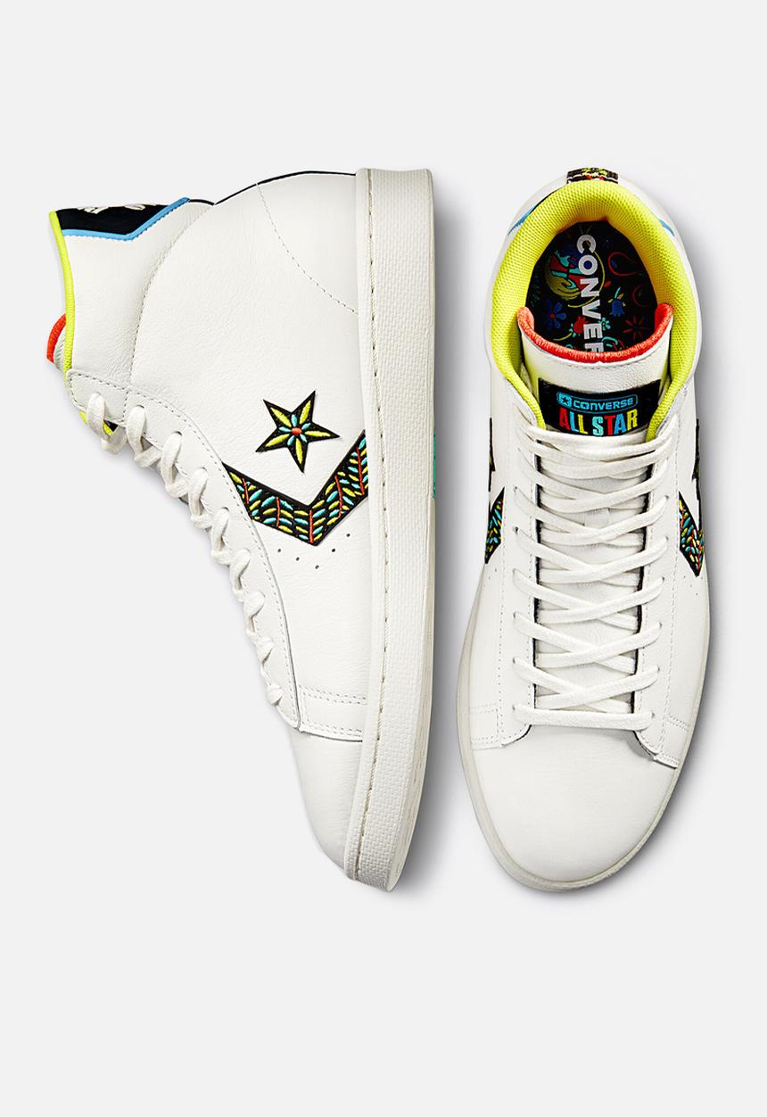 Converse - Pro Leather Peace & Unity