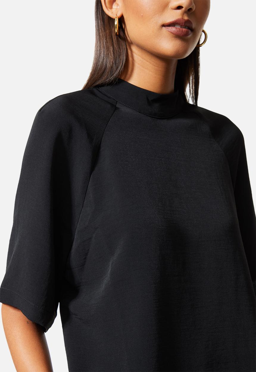 Superbalist - Raglan sleeve shell - black