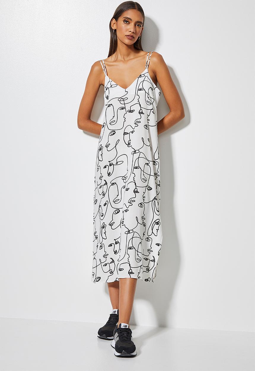 Superbalist - V-neck column dress - white & black 