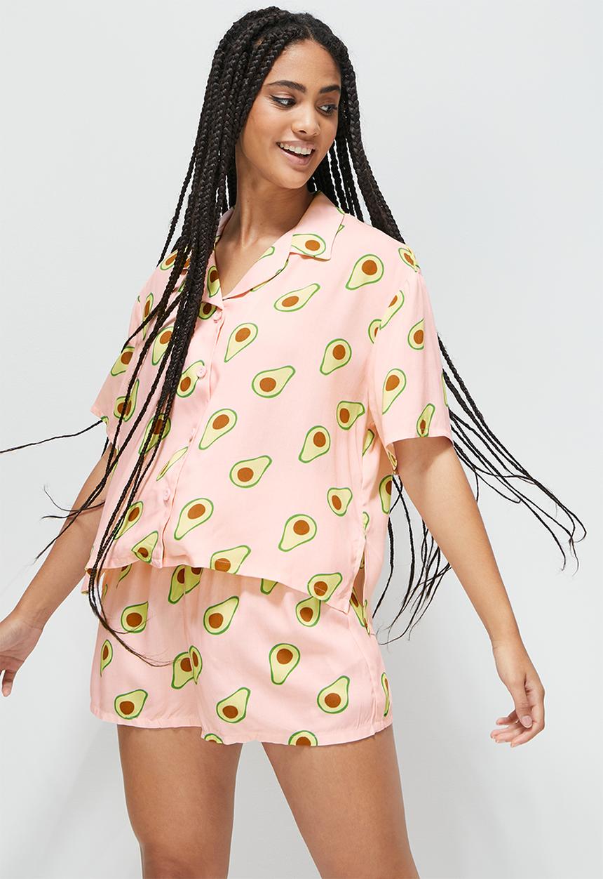 Blake - Printed button down sleep set - pink avo print